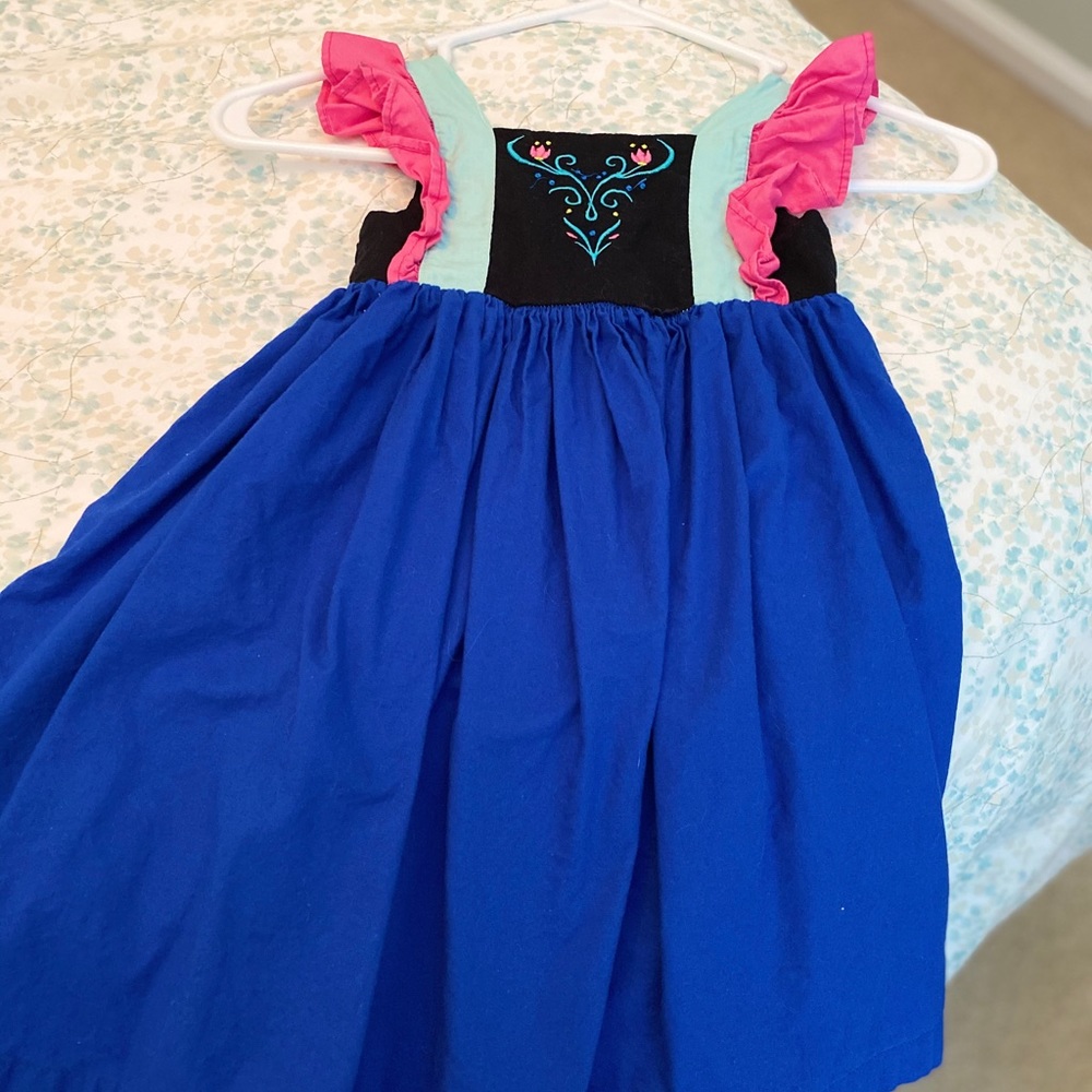 Princess Anna original dress